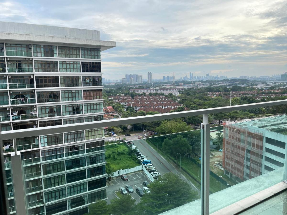 Palazio Serviced Apartment In Mount Austin Near Aeon Ikea Toppen Hsi Τζόχορ Μπάχρου Εξωτερικό φωτογραφία