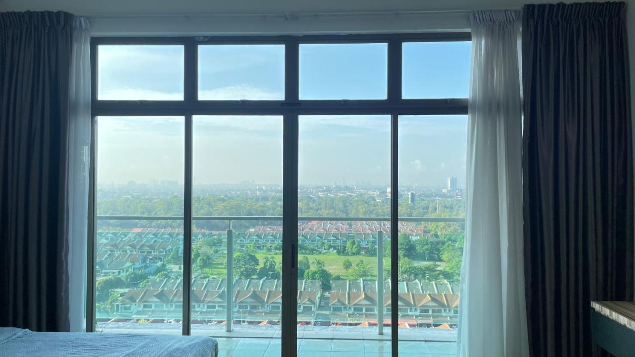 Palazio Serviced Apartment In Mount Austin Near Aeon Ikea Toppen Hsi Τζόχορ Μπάχρου Εξωτερικό φωτογραφία