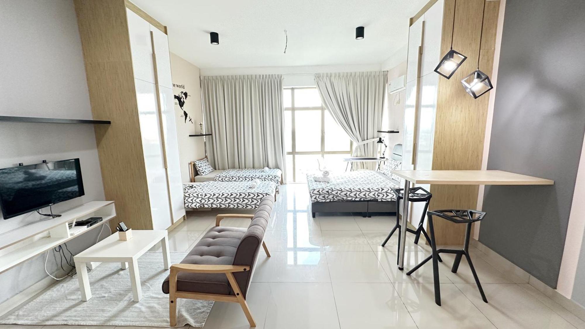 Palazio Serviced Apartment In Mount Austin Near Aeon Ikea Toppen Hsi Τζόχορ Μπάχρου Εξωτερικό φωτογραφία