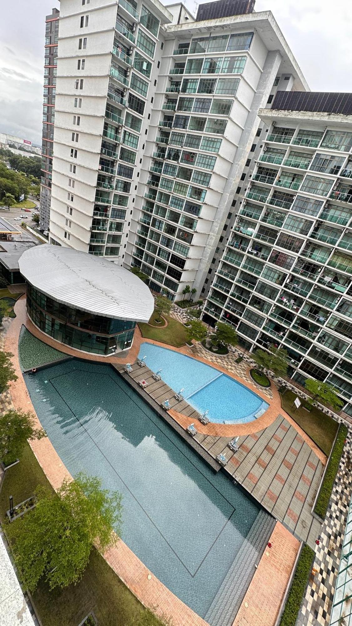 Palazio Serviced Apartment In Mount Austin Near Aeon Ikea Toppen Hsi Τζόχορ Μπάχρου Εξωτερικό φωτογραφία