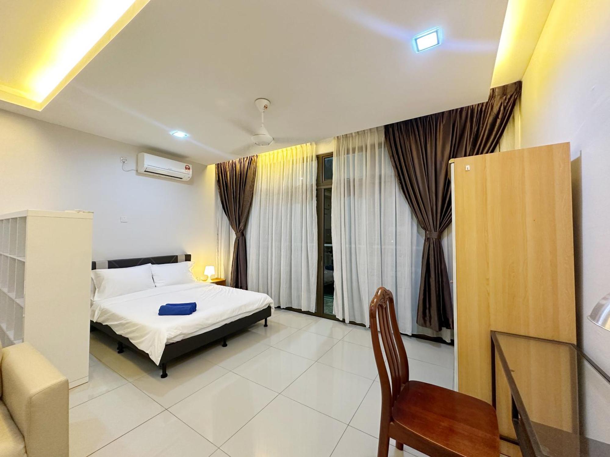 Palazio Serviced Apartment In Mount Austin Near Aeon Ikea Toppen Hsi Τζόχορ Μπάχρου Εξωτερικό φωτογραφία